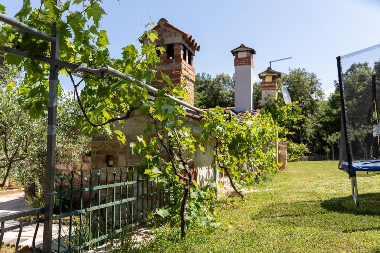 Holiday House Hana Rovinj Exterior photo